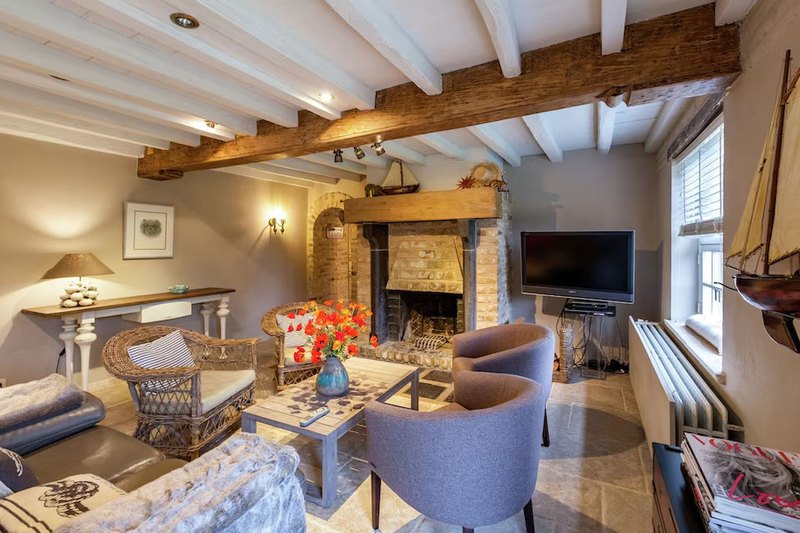 Villa Deman: interieur en tuin, foto 4
