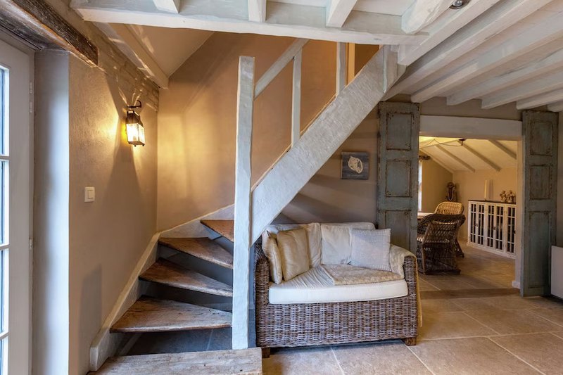 Villa Deman: interieur en tuin, foto 8